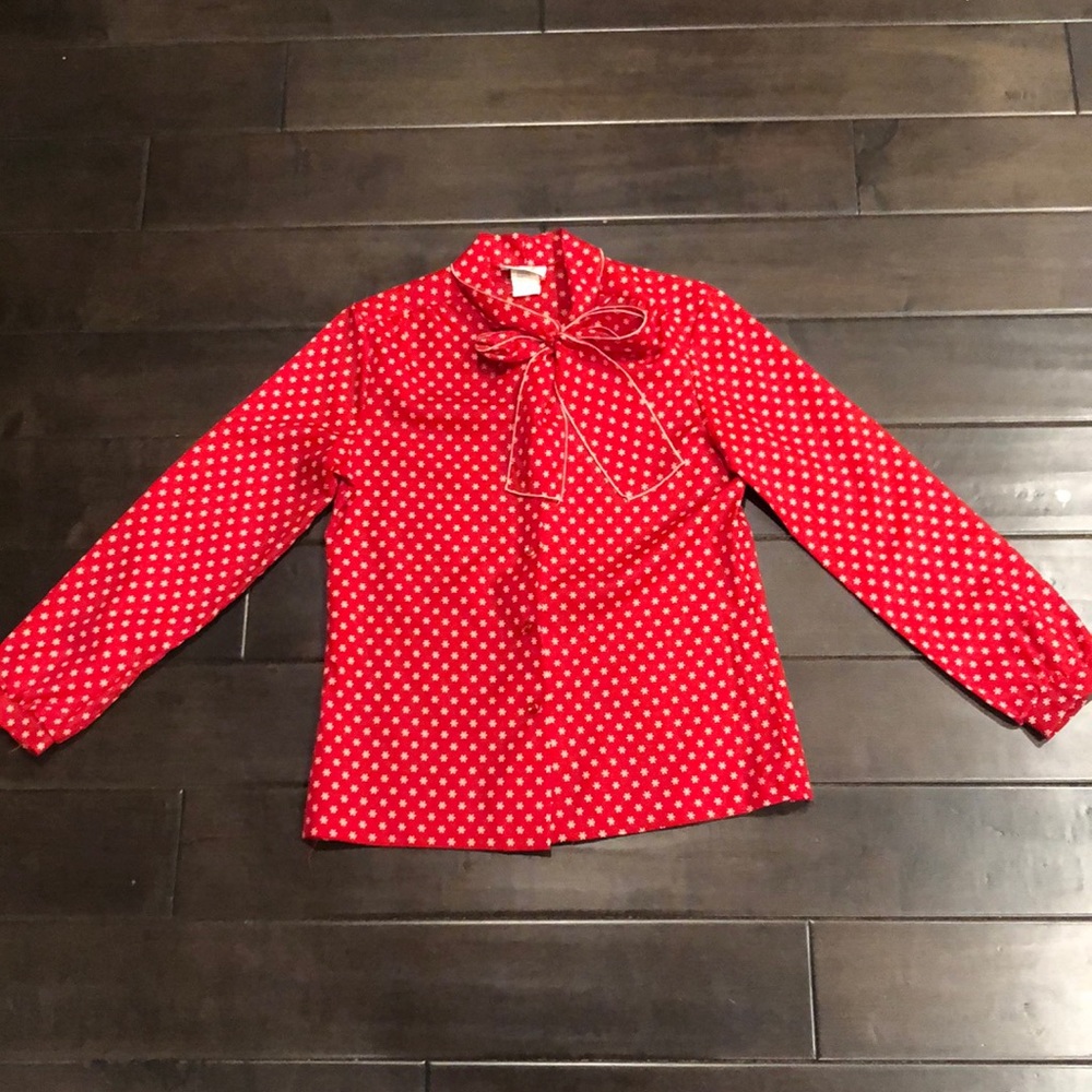 Vintage women’s tie neck blouse